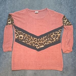 Lovely Melody chevron Sweater. Women's XL